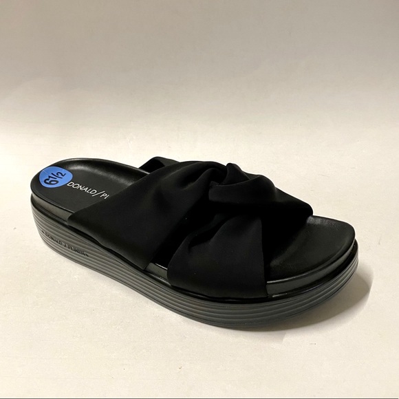 Donald J. Pliner Shoes - Donald/Pliner Folley slide black Sandals Size 6.5